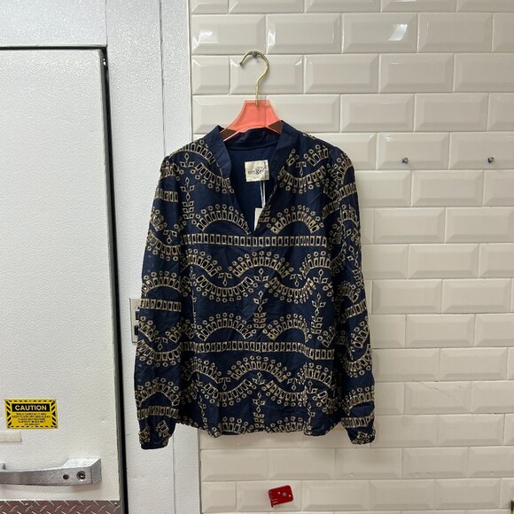 Eyelet Long Sleeve Top - K0995 - Picture 1 of 2